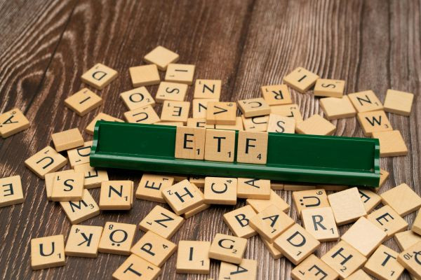 Exploring ETF Investments: A Comprehensive Guide