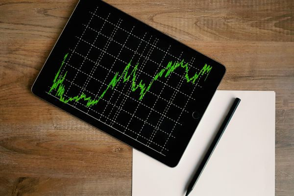 Navigating Stock Market Volatility: Strategies for Staying Calm and Profitable